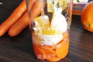 胡萝卜香橙汁鲜榨版的做法步骤：6