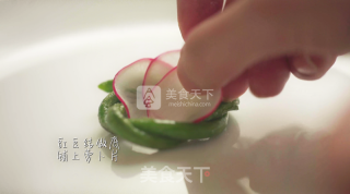 鲜虾沙拉豇豆花的做法步骤：7