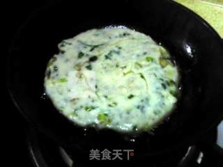 烫面椒盐葱香软饼的做法步骤：16