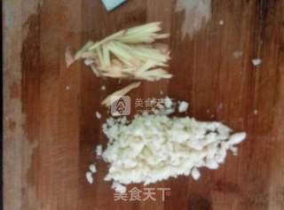 豉油鸡的做法步骤：2