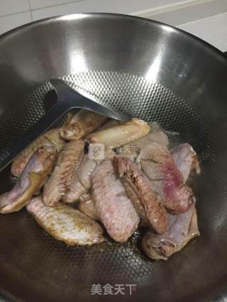 可乐鸡翅的做法步骤：4