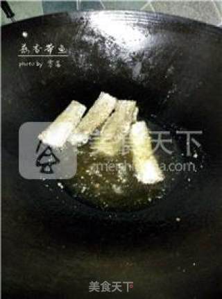 【简单也能美味】蒜香带鱼的做法步骤：4