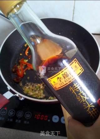 王府红烧鲫鱼的做法步骤：8