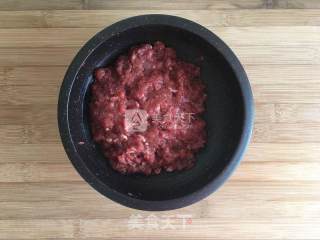 香菇酿肉丸的做法步骤：1