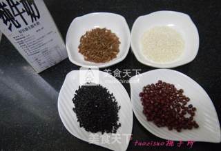 奶香红豆黑米糊的做法步骤：1