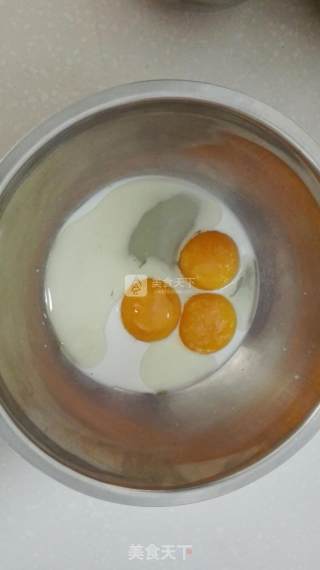 小西洋电饭锅戚风蛋糕的做法步骤：3
