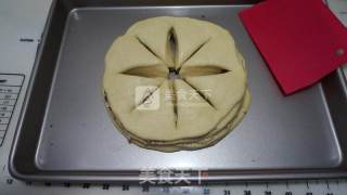 蛋黄果干花型面包的做法步骤：14