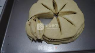 蛋黄果干花型面包的做法步骤：15