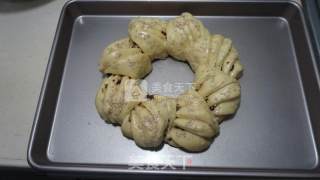 蛋黄果干花型面包的做法步骤：17