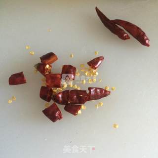 炝拌黄瓜条的做法步骤：3