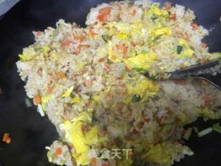 炒饭的做法步骤：7