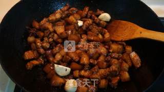 香菇红烧肉的做法步骤：7