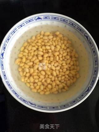 豆浆鱼头火锅的做法步骤：1