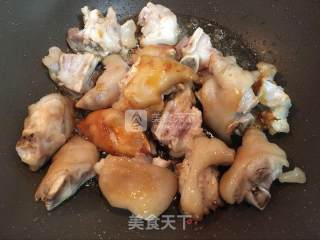 红烧猪蹄的做法步骤：7