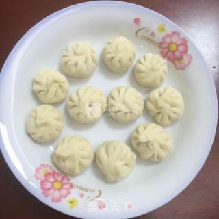 鲜肉小笼包的做法步骤：5