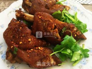 香辣烤猪蹄的做法步骤：7
