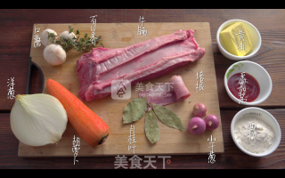 勃艮第红酒炖牛肉  Boeuf Bourguignon的做法步骤：1