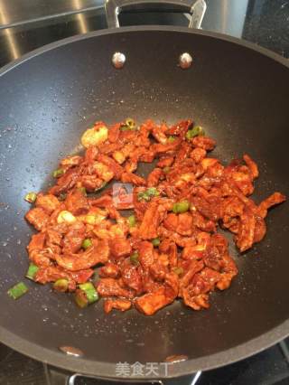 青椒土豆炒肉片的做法步骤：7