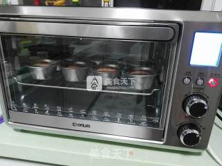 纸杯蛋糕的做法步骤：11