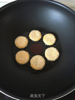 南瓜饼的做法步骤：7