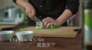 香椿意面的做法步骤：1