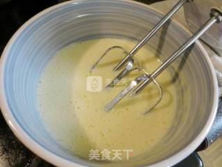 草莓味玛德琳的做法步骤：1
