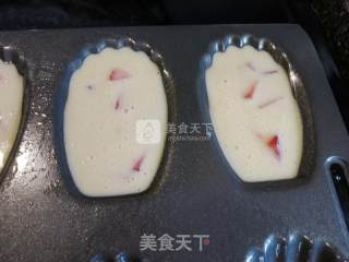 草莓味玛德琳的做法步骤：4