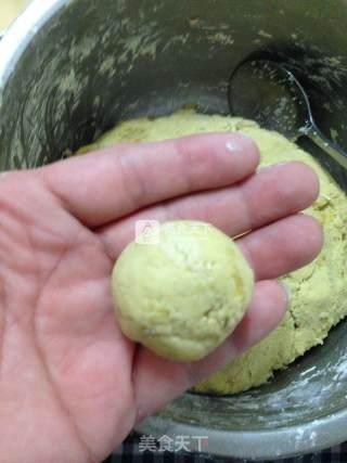 麻香红薯糯米饼的做法步骤：5