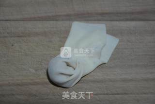 虾肉小馄饨的做法步骤：6