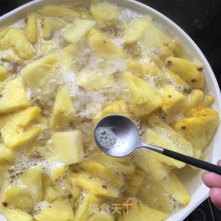糖水菠萝的做法步骤：6