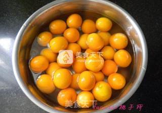 金桔酱的做法步骤：2
