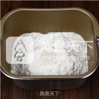 面包机做面包的方法（葡萄干吐司）的做法步骤：2