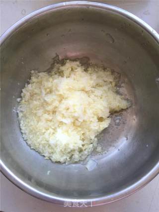 白菜粉条馅饼的做法步骤：2
