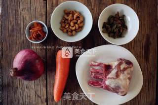 羊肉手抓饭的做法步骤：1