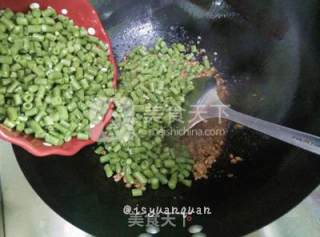 肉末榄菜炒豆角的做法步骤：6