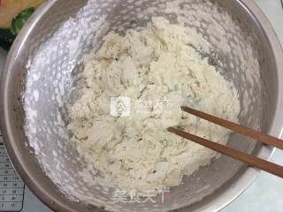 酸菜猪肉煎饺的做法步骤：7