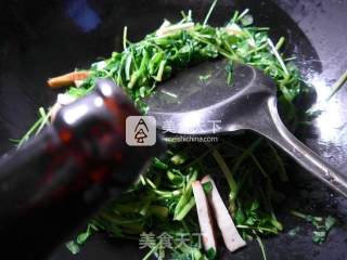 香干炒草籽的做法步骤：6