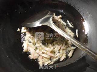 五花肉雪菜炒雷笋的做法步骤：5