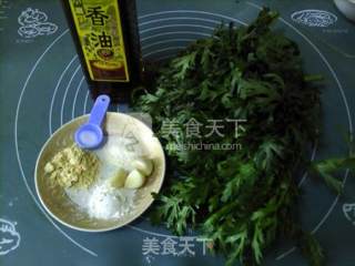 粉蒸茼蒿的做法步骤：1