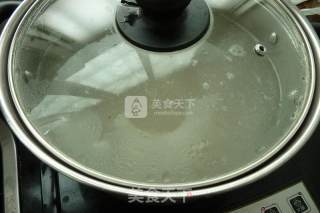 粉葛猪骨粥的做法步骤：5