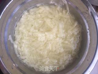 土豆饼的做法步骤：2