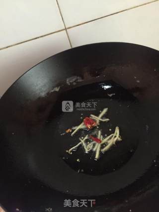 韭菜鸡蛋的做法步骤：4