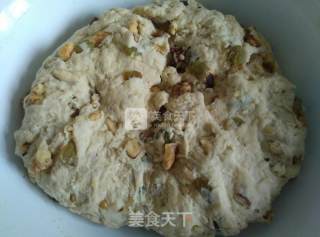 核桃葡萄干面包的做法步骤：3