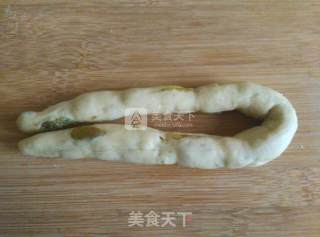 核桃葡萄干面包的做法步骤：5