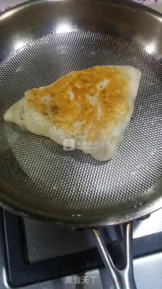 牛肉芹菜千层饼的做法步骤：7