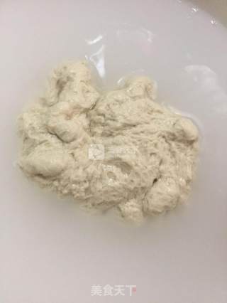 自制擀面皮的做法步骤：2