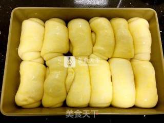 肉松面包卷的做法步骤：10