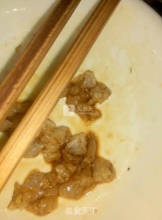 香菇胡萝卜虾仁蛋炒饭的做法步骤：1