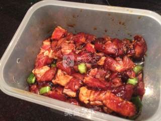 花菜炒肉片的做法步骤：3