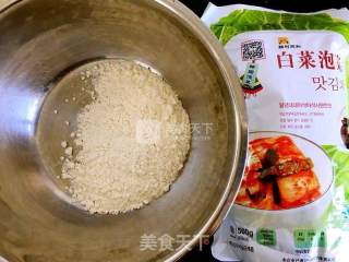 泡菜煎饼的做法步骤：1